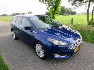 Ford Focus 1.0 92 Kw  125 pk Titanium Edition Navigatie  Schadevrij  Top Staat  2015-12 top picture 18