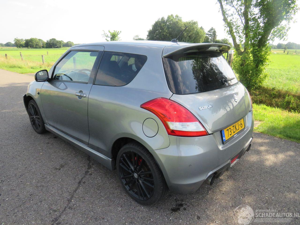 Suzuki Swift 1.6 SPORT136pk camera navigatie clima