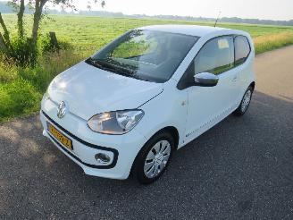 Volkswagen Up! 1.0 Snow Edition  195.000km Nap Airco luxe uitvoering 2012 Euro 6 picture 9