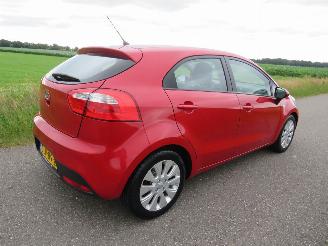 Kia Rio 1.2 CVV T 86pk euro 6 Comfort Pack  140.000km  Airco Navigatie  5drs schadevrij topstaat picture 13