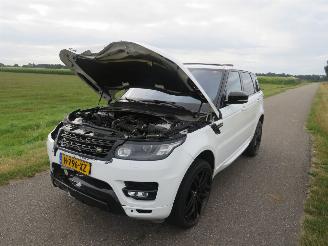 Land Rover Range Rover sport 3.0 SDV6 306pk Automaat 4x4 Euro 6 Autobiograpty 2017  150.000km nap picture 16