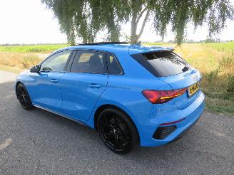 Unfallwagen Audi A3 Sportback Aut  3.0 TFSi  3x S Editon Benzine/Electrich  Schuifkanteldak Sport [ 2021 2021/4