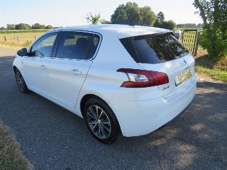 Peugeot 308 1.2 110pk Pure Tech Style 116.000km Navigatie Camera airco Clima   splinter nieuwe d riem picture 2