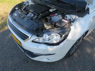 Peugeot 308 1.2 110pk Pure Tech Style 116.000km Navigatie Camera airco Clima   splinter nieuwe d riem picture 21