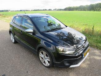 Volkswagen Polo 1.4-16V 86pk Cross Trekhaak | Airco | Cruise | Mistlampen | Stoelverwarming picture 14