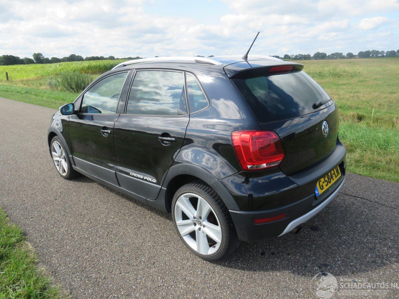 Volkswagen Polo 1.4-16V 86pk Cross Trekhaak | Airco | Cruise | Mistlampen | Stoelverwarming Schadevrij