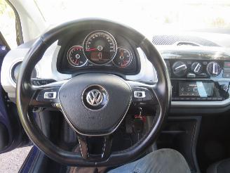 Volkswagen Up! 1.0 High UP  89.000KM 5drs Nap Camera Navigatie  Airco  stormschade  2015 picture 14