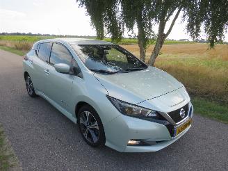 Nissan Leaf 2.ZERO EDITION 40 kWh Elektrisch Automaat Camera Stoelverwarming Navigatie schadevrij picture 19