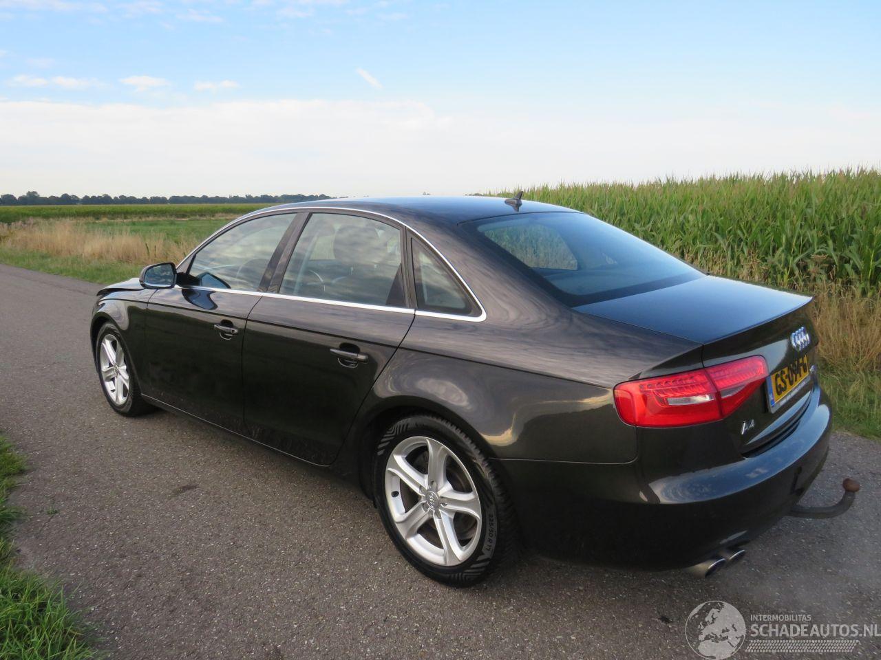 Audi A4 LIMOUSINE 1.8 TFSi 170pk Sedan 170.000 nap Navigatie Clima