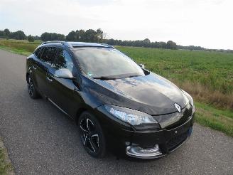 Renault Mégane 1.5 DCi GT Line 125pk Parkeerschade Instappen en rijden picture 4