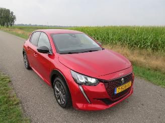 Peugeot 208 e 208 Ev GT 350 50kw Automaat   3.000km!!!!!! Nap Camera Navi Clima Stoelverwarmig picture 10