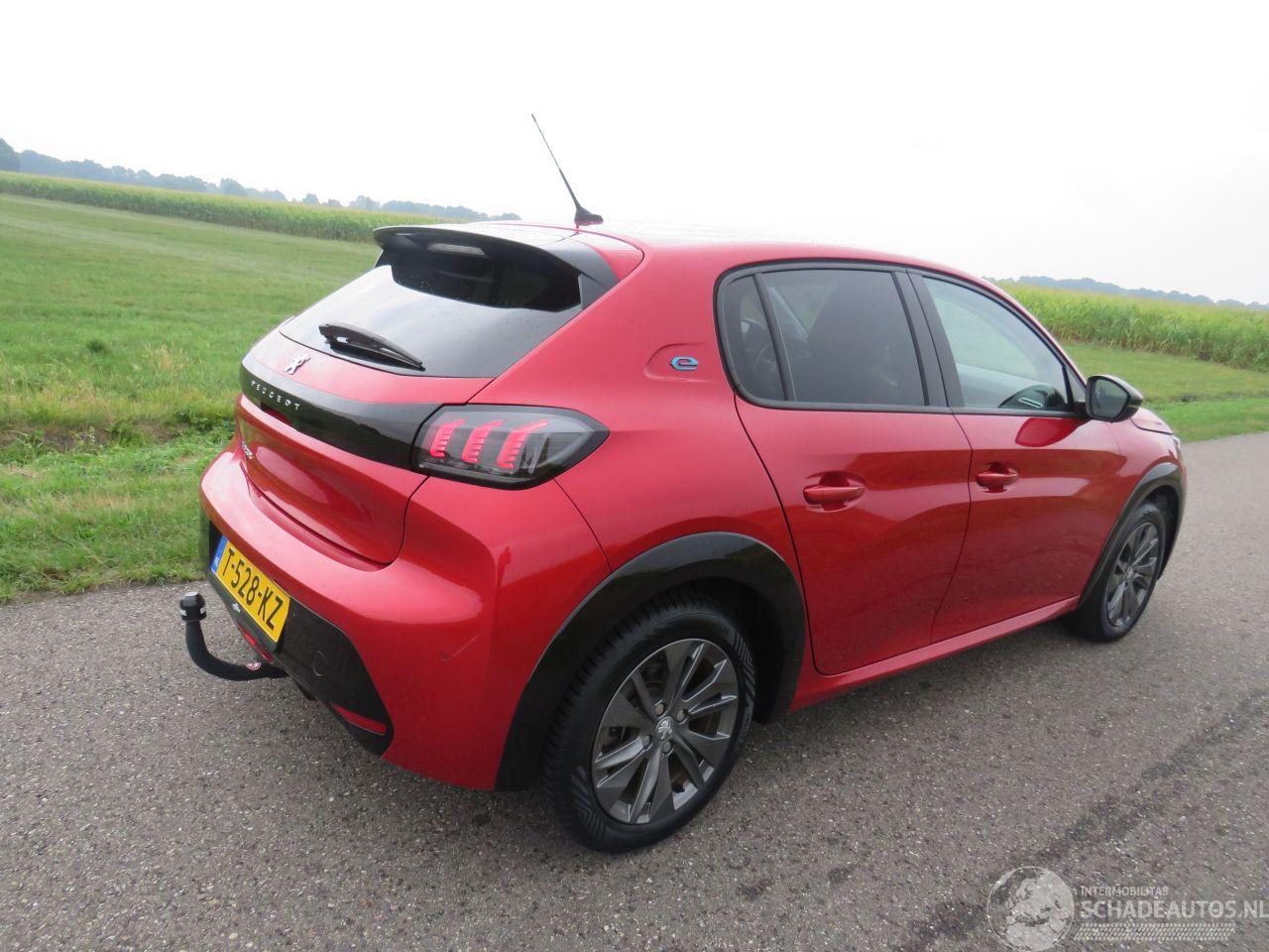 Peugeot 208 e 208 Ev GT 350 50kw Automaat   3.000km!!!!!! Nap Camera Navi Clima Stoelverwarmig