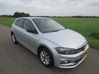 Volkswagen Polo 1.0 TSi 5Drs 72.000km nap Higline  Camera Navigatie stoelverwarming clima 2020 picture 2