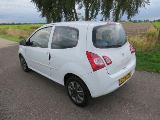 Renault Twingo 1.2 16v 2012-12   Airco  Schadevrij  nette auto picture 6