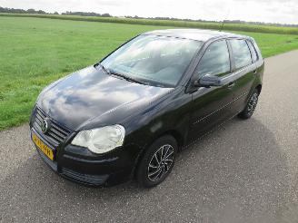 Volkswagen Polo 1.2 Optive 5drs Airco  2007  Parkeerschade NAVIGATIE picture 10
