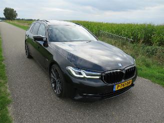 Voiture accidenté BMW 5-serie 520 e Automaat  Business Edition Plus [ nieuwste type Hybrid Elektriciteit 2022 vol optie 2022/9