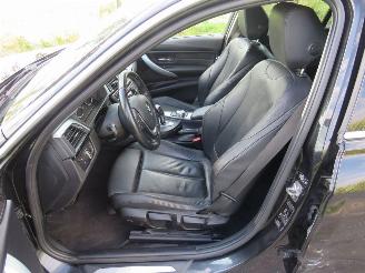 BMW 3-serie Touring 1.6  136pk  Automaat  High Executive 2014  [ zeer luxe uitvoering top staat picture 11
