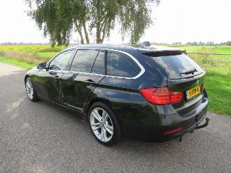 BMW 3-serie Touring 1.6  136pk  Automaat  High Executive 2014  [ zeer luxe uitvoering top staat picture 10