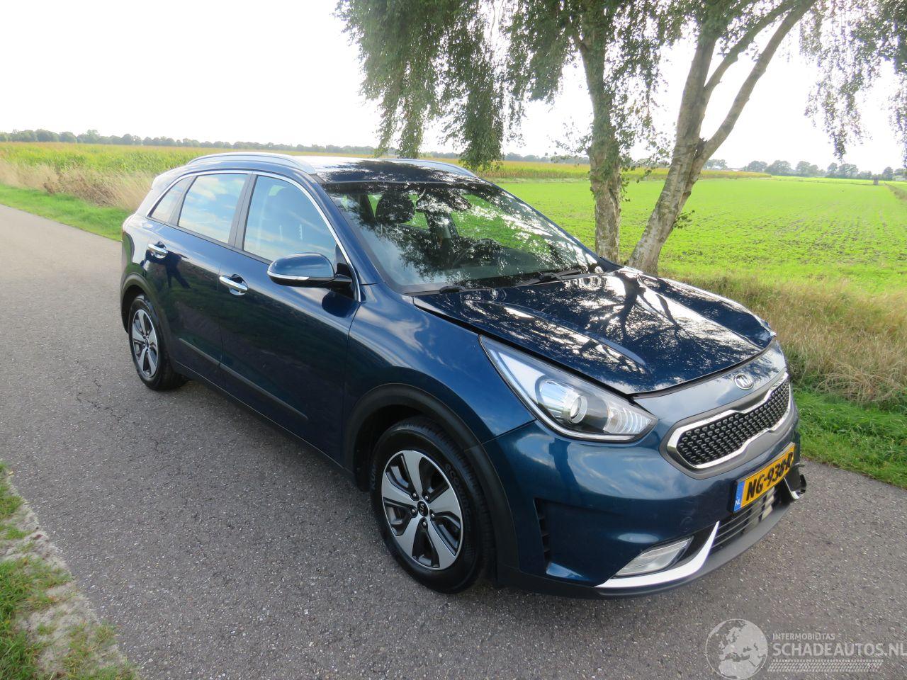 Kia Niro 1.6 GDI Aut  102.000km nap  Hybride Elektrisch  Furst Edition benzine Camera Navigatie  Leer