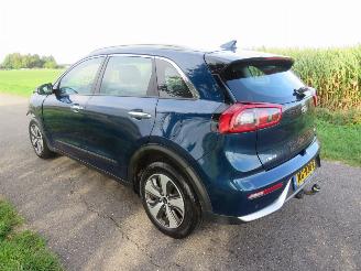 Kia Niro 1.6 GDI Aut  102.000km nap  Hybride Elektrisch  Furst Edition benzine Camera Navigatie  Leer picture 17