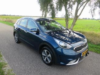 Kia Niro 1.6 GDI Aut  102.000km nap  Hybride Elektrisch  Furst Edition benzine Camera Navigatie  Leer picture 30