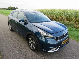 Kia Niro 1.6 GDI Aut  102.000km nap  Hybride Elektrisch  Furst Edition benzine Camera Navigatie  Leer picture 14