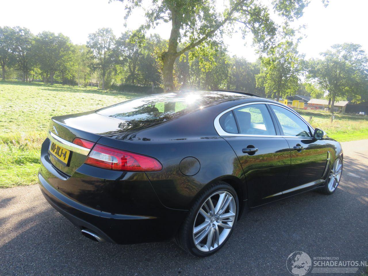 Jaguar XF 5.0 V8 385 pk  Porto Folio Automaat 180.000km   110.000 Euro nieuw