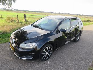 Volkswagen Golf 7  1.4 TSi 122pk 152.000km nap Highline Alcantara Navigatie Clima Stoelverwarming picture 5