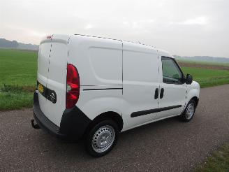 Schade bestelwagen Opel Combo 1.3 CDTi Eco Flex 2016 euro 5 160.000km nap Airco L1 H1 2016/8
