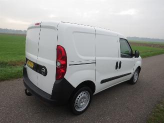 Opel Combo 1.3 CDTi Eco Flex 2016 euro 5 160.000km nap Airco L1 H1 picture 6