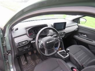 Dacia Jogger 1.0 TCe 91pk Lpg G3/ benzine  90.000km 2023  Navigatie Airco picture 28