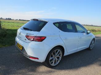 Seat Leon 1.4 TSi 140pk FR Business vol optie  Alcantara leer  Sport picture 7