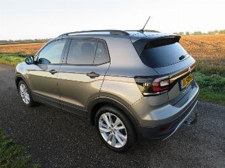 uszkodzony samochody osobowe Volkswagen T-Cross 1.0 TSi Life 95pk Euro 6 Camera Navigatie clima sportstoelen  enz enz 2019/11