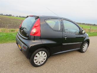 Peugeot 107 1.0 12v XS 68pk Splinter Nieuwe Apk  2008   Airco Topstaat picture 12