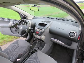 Peugeot 107 1.0 12v XS 68pk Splinter Nieuwe Apk  2008   Airco Topstaat picture 14