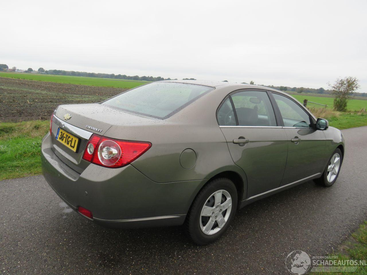 Chevrolet Epica 2.5  156pk Executive  6 Cilnder Automaat   Sedan Leer Splinter nieuwe Apk