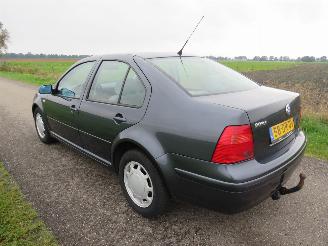 Volkswagen Bora 2.3 V5 Highline Sedan 213000 Airco  Topstaat picture 27