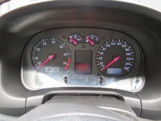 Volkswagen Bora 2.3 V5 Highline Sedan 213000 Airco  Topstaat picture 8
