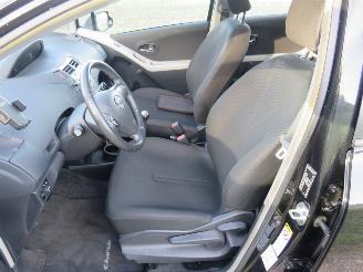 Daihatsu Charade TOYOTA 1.3  99pk CITY  80.000km  NAP 5drs Airco  [ nieuwstaat  6 bak picture 9