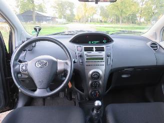 Daihatsu Charade TOYOTA 1.3  99pk CITY  80.000km  NAP 5drs Airco  [ nieuwstaat  6 bak picture 3