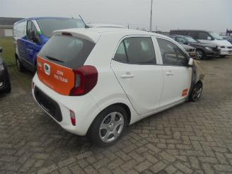 Kia Picanto 1.0 benzine picture 8