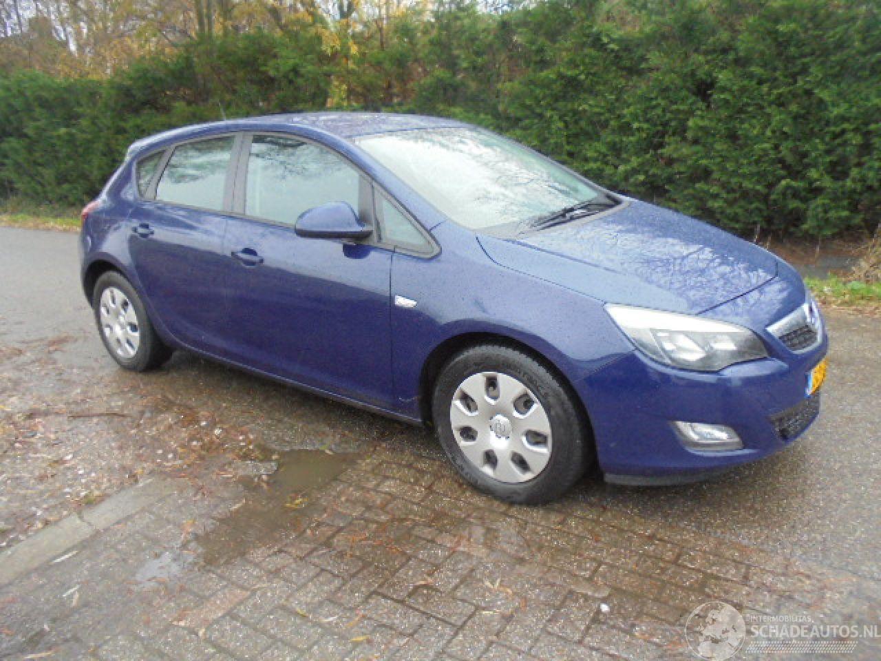 Opel Astra ASTRA 1.7 CDTI BNS.ED