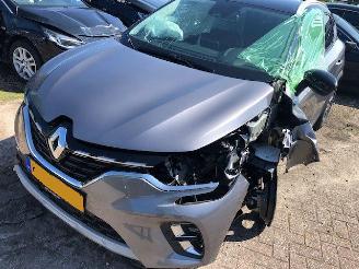 Schadeauto Renault Captur  2020/11