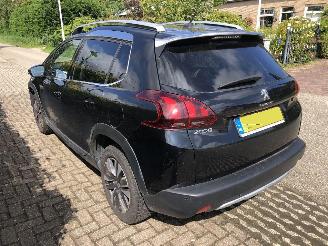 Damaged car Peugeot 2008 1.2 pure tech GT-LINE 2020/1