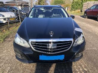 Voiture accidenté Mercedes E-klasse E-klasse Estate -  200 BlueTEC Ambition 2015/2