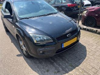 Coche accidentado Ford Focus 2.0-16v rally 2006/7