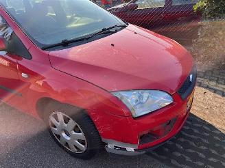 Unfallwagen Ford Focus 1.6 2007/3