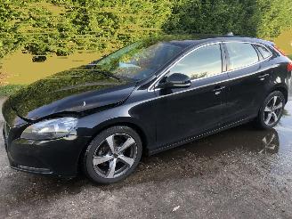 Volvo V-40 V40 1.6 D2 Momentum picture 3