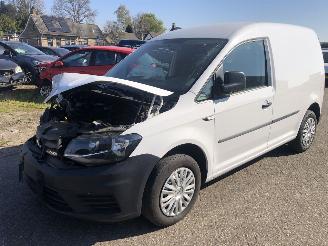 škoda dodávky Volkswagen Caddy 2.0 tdi L1 H1 bmt trendline 2019/8
