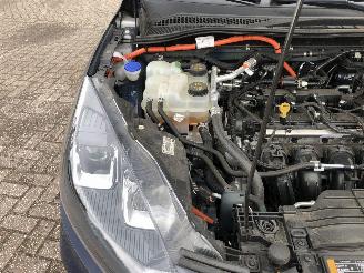 Ford Kuga Kuga 2.5 PHEV Titanium picture 12